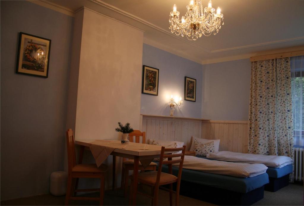 A.Dalia Hotel Karlovy Vary Exterior photo